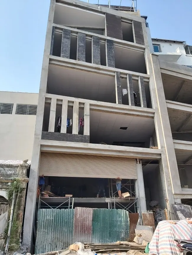 Hoàn thiện công trình cửa cuốn A50 anh Linh 531 Bát Khối Long Biên