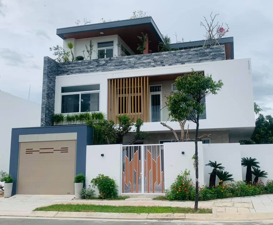 Cửa cuốn Austdoor Xuyên sáng E52iPC