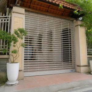 Cửa khớp thoáng Inox AUSTGRILL 2